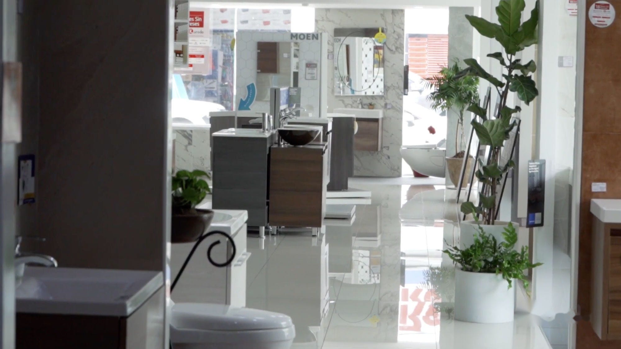 Categoría Baño de diseño: piezas premium de showroom