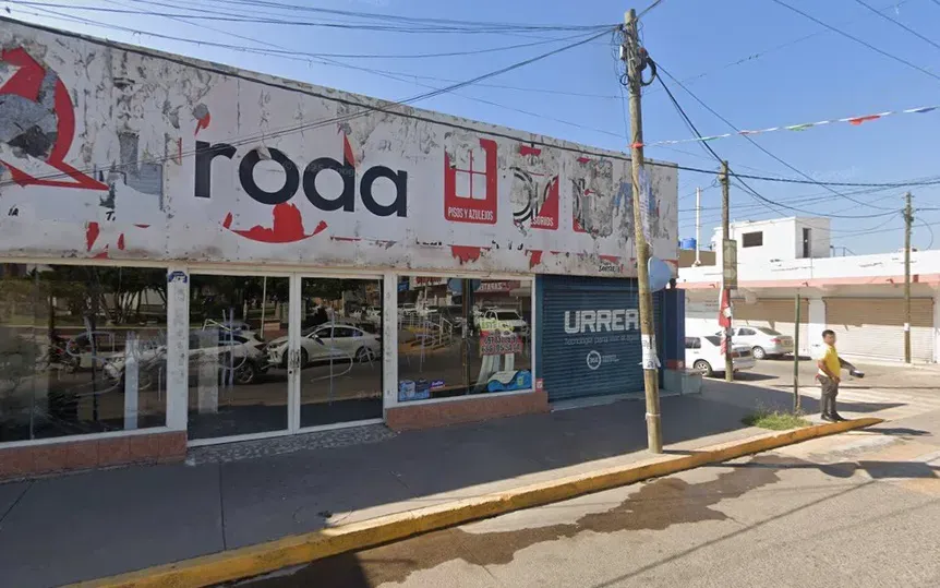 Fachada de Kuroda Plomería y Azulejos La Cruz