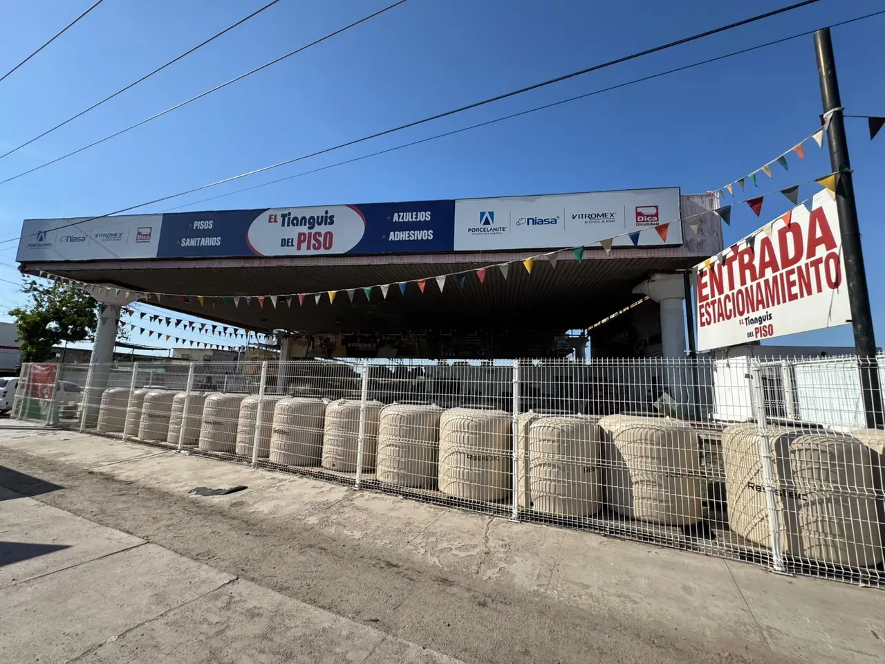 Tianguis Del Piso Perisur